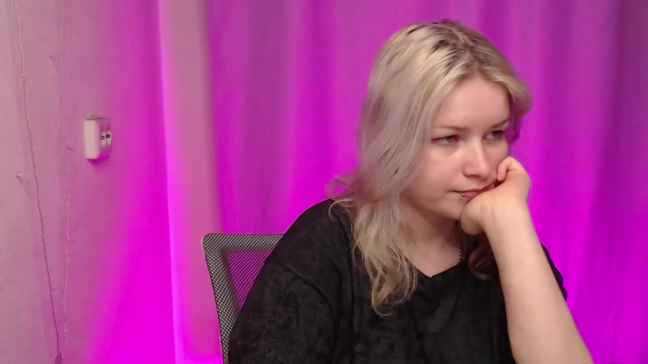 CherryNight666 Live Sex December 13, 2025