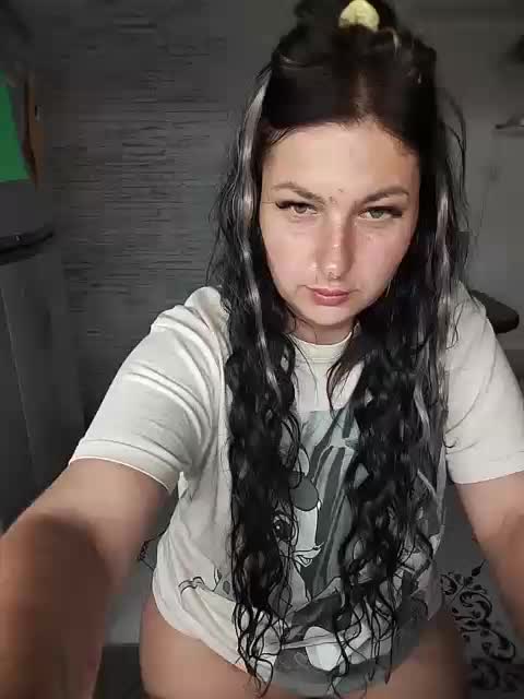 MonicaMilf Live Sex December 13, 2025