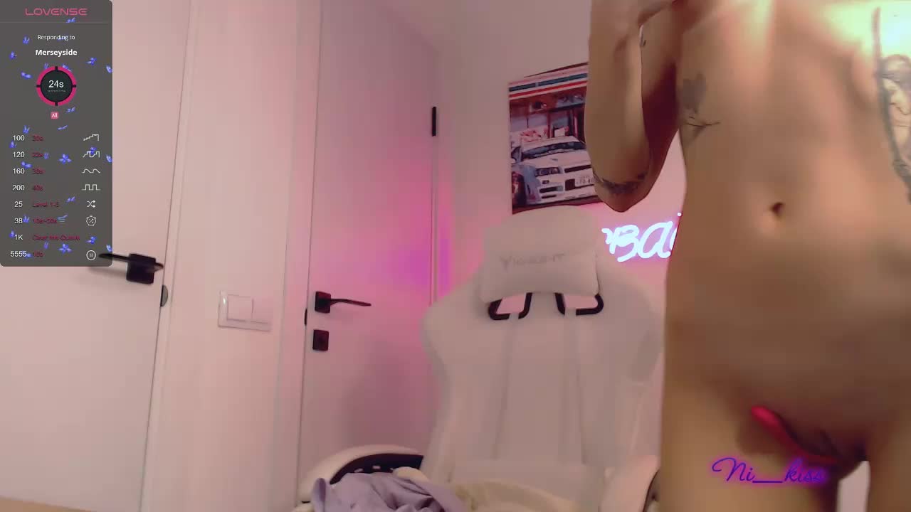 ni_kiss Live Sex December 14, 2025