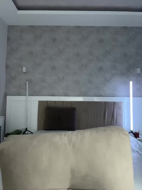 -Nezukoo- Live Sex December 19, 2025