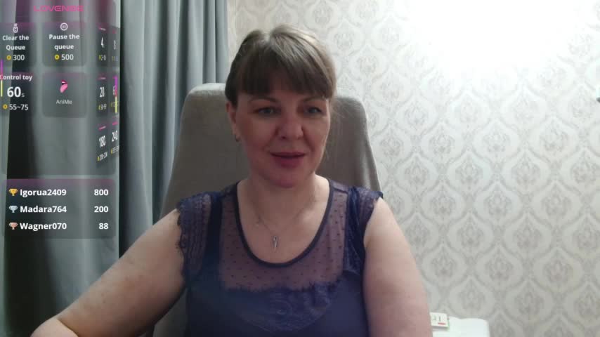 Veronika_Gold Live Sex December 14, 2025
