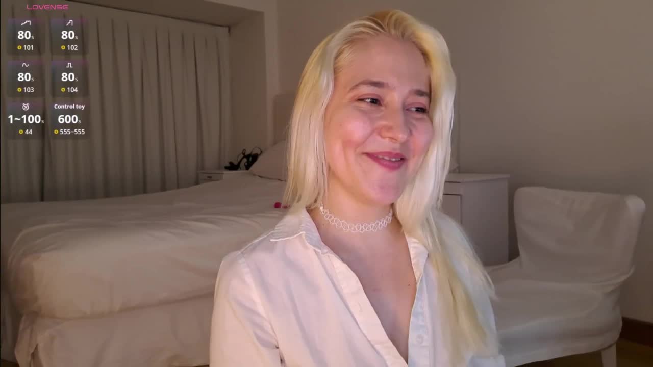 Bella_Byers Live Sex December 14, 2025