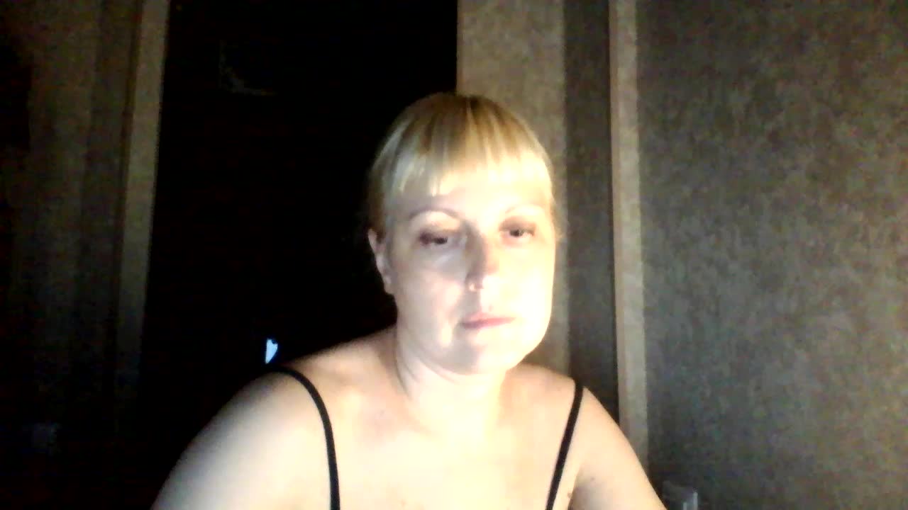 krisss2016 Live Sex December 15, 2025