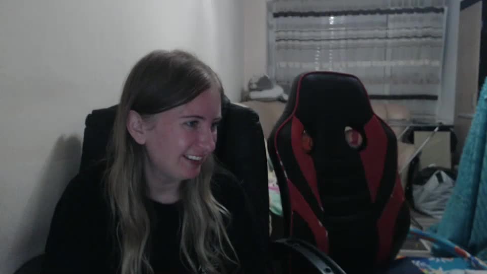 jenisandpeter Live Sex December 19, 2025