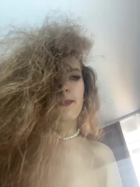 YourLadyyy Live Sex December 18, 2025