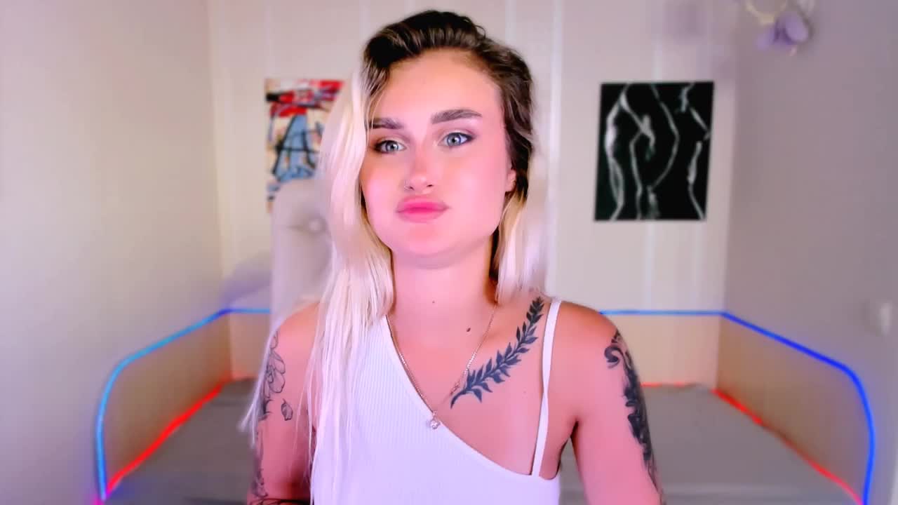 Ravenaaaa Live Sex December 14, 2025