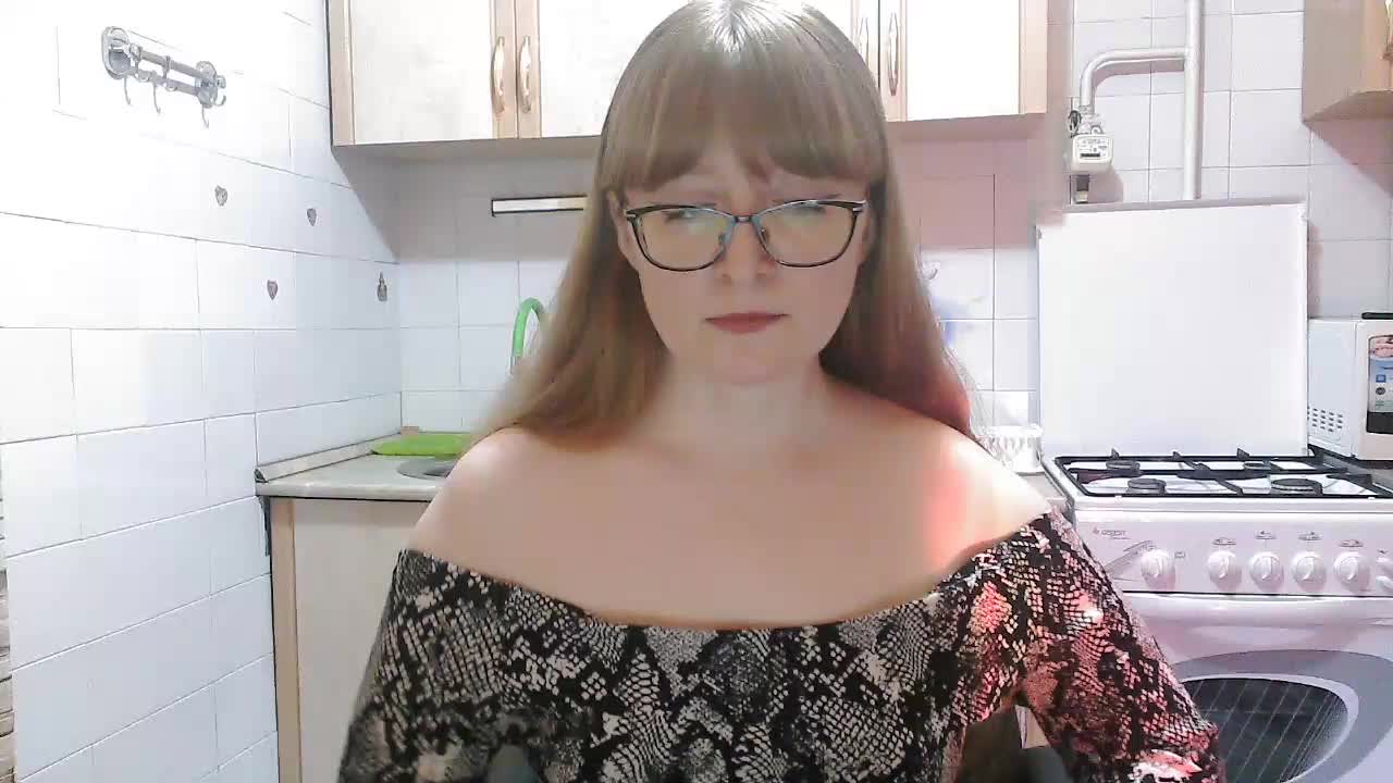 L-e-l-i-k Live Sex December 15, 2025