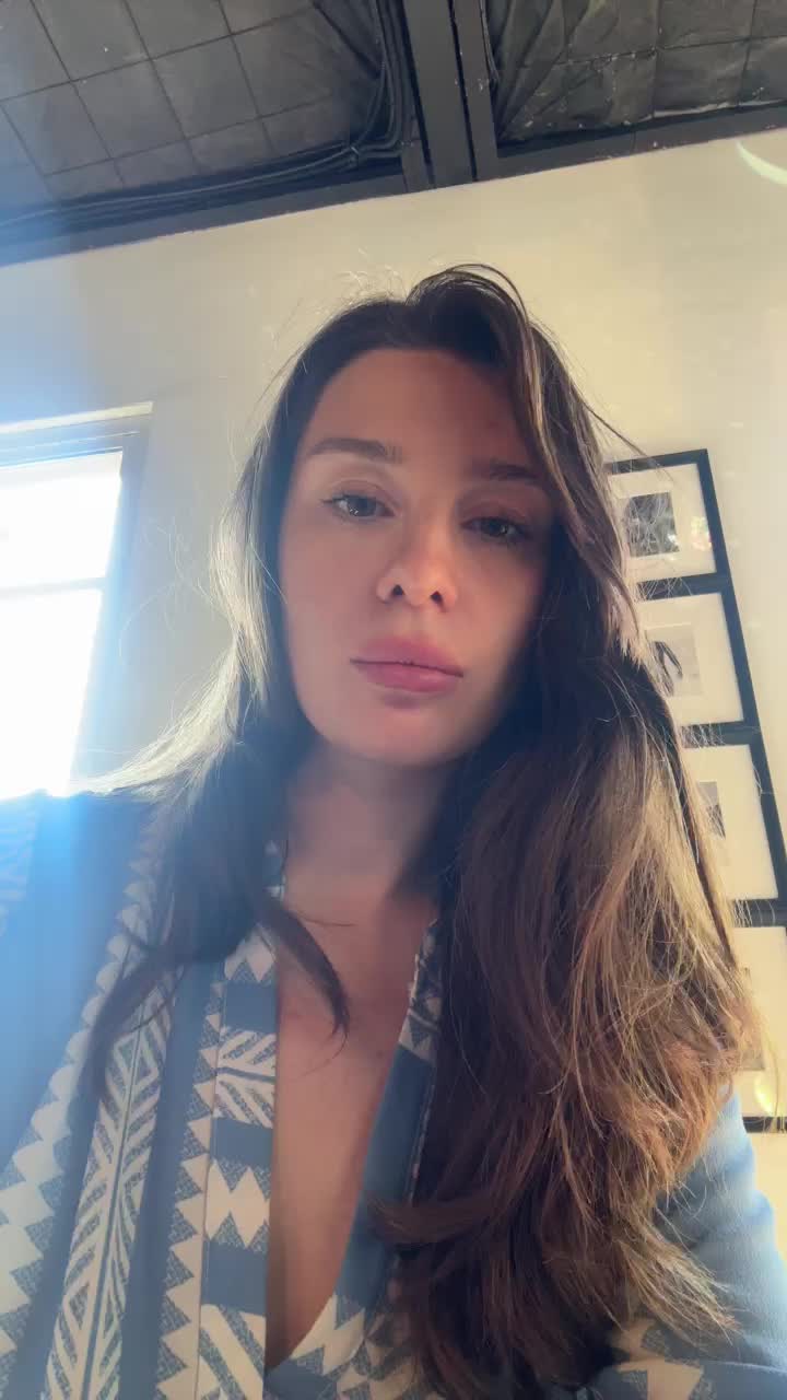 Melissa222Femdom Live Sex December 17, 2025