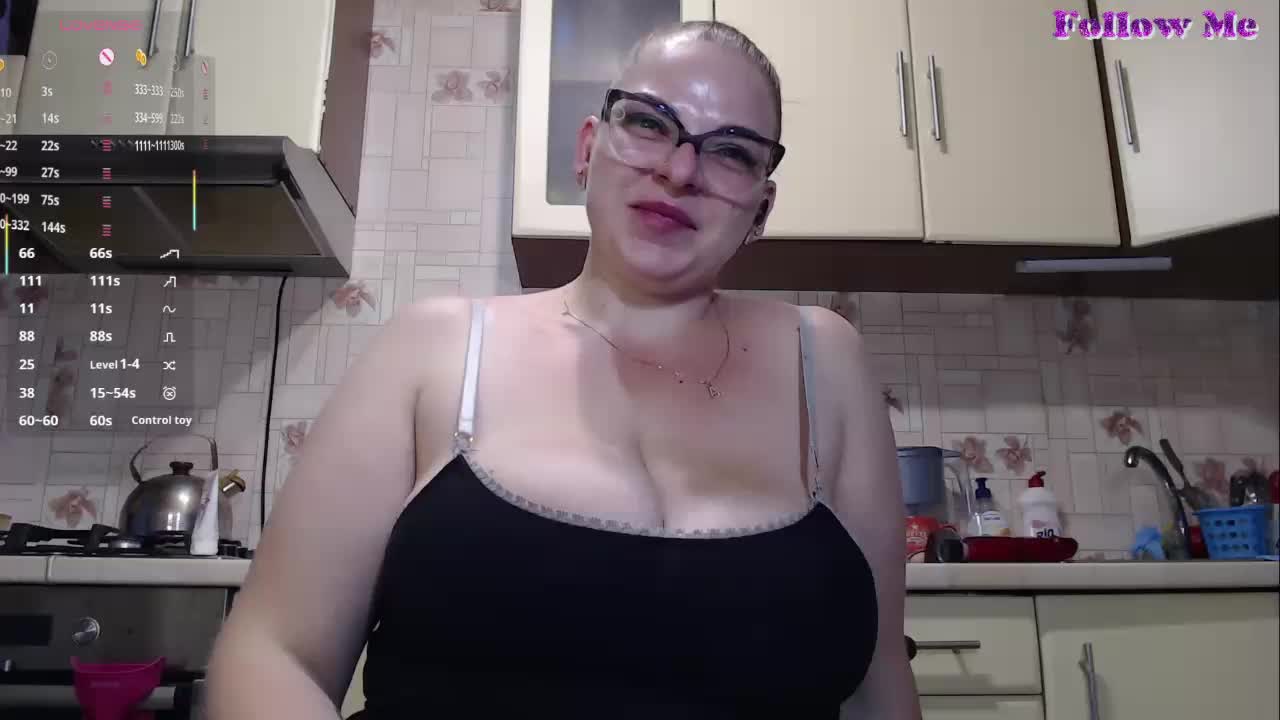 CarolinaDiamond33 Live Sex December 13, 2025