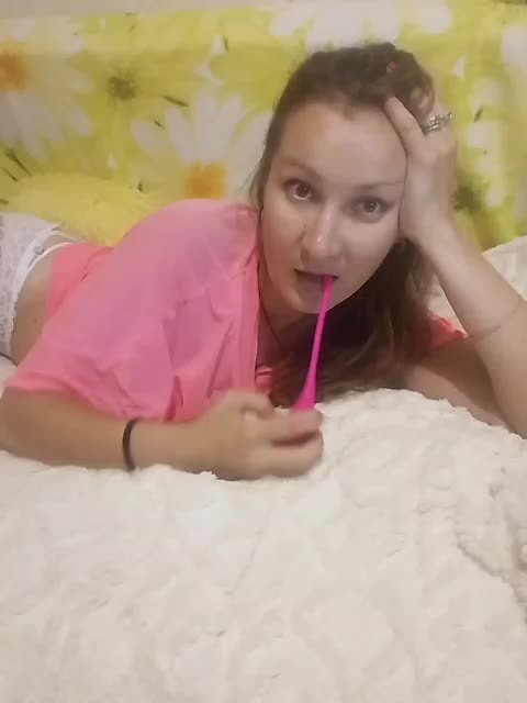 Yuliya333 Live Sex December 18, 2025