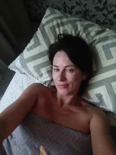 Agnes77 Live Sex December 13, 2025