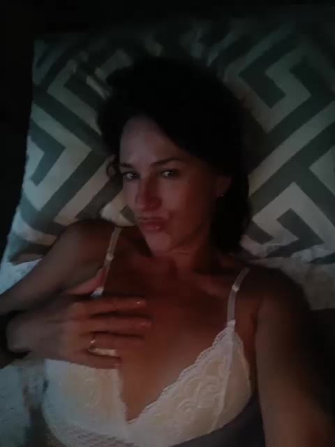 Agnes77 Live Sex December 13, 2025