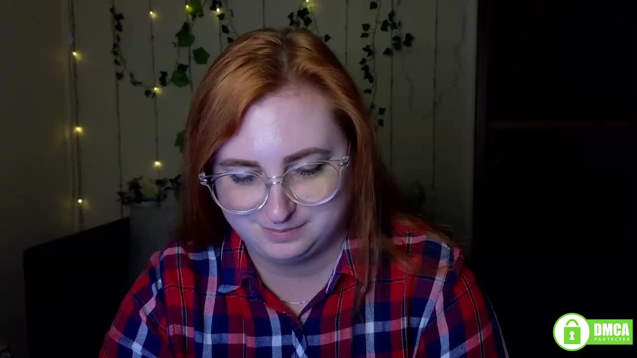 Aliciaredluv Live Sex December 17, 2025