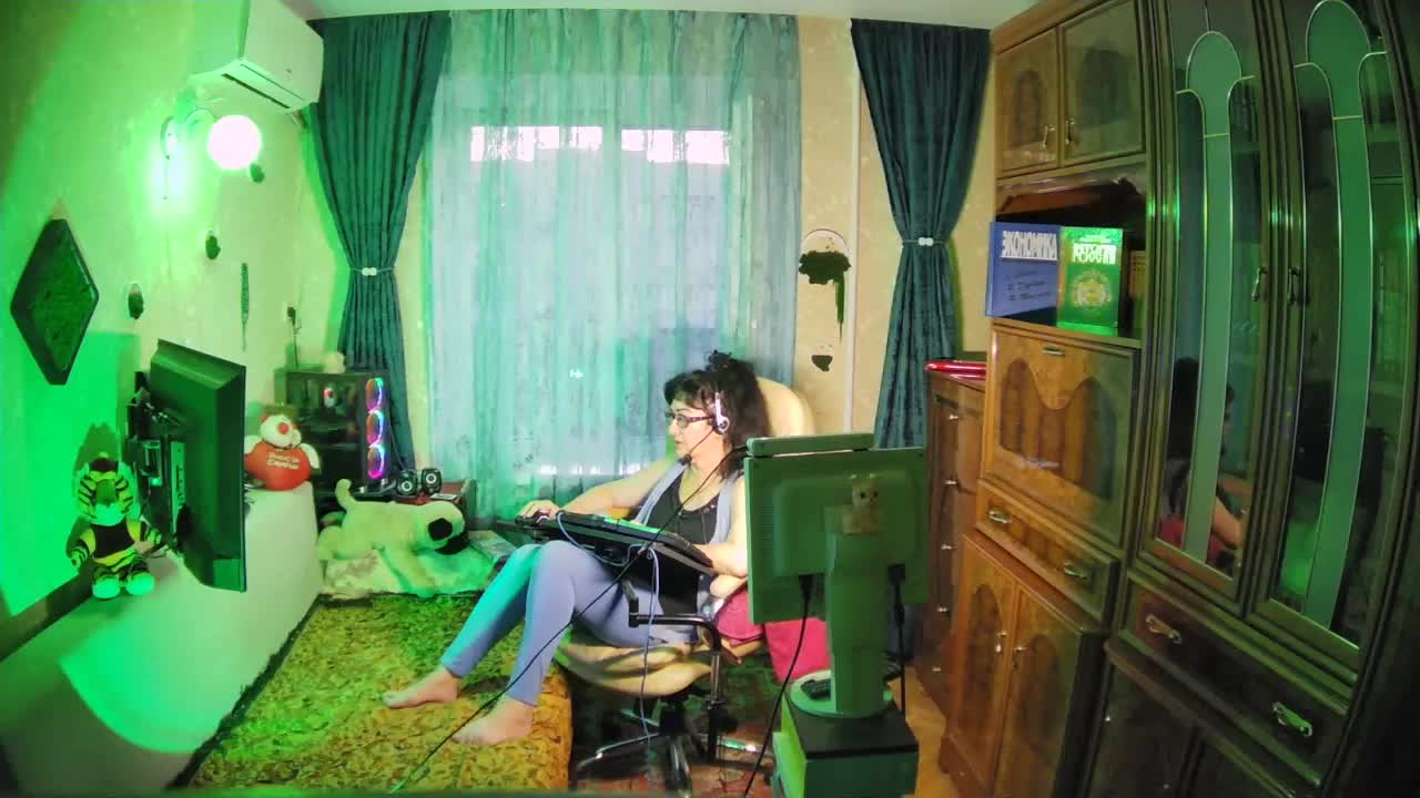 Infodar Live Sex December 19, 2025