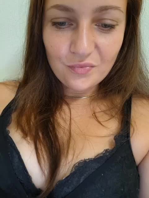 MiLAshKaA Live Sex December 17, 2025