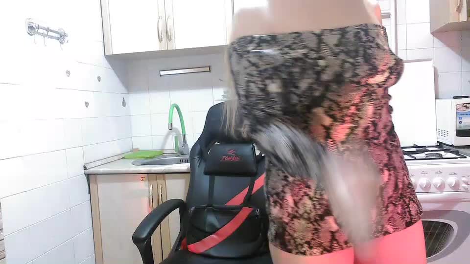 L-e-l-i-k Live Sex December 12, 2025