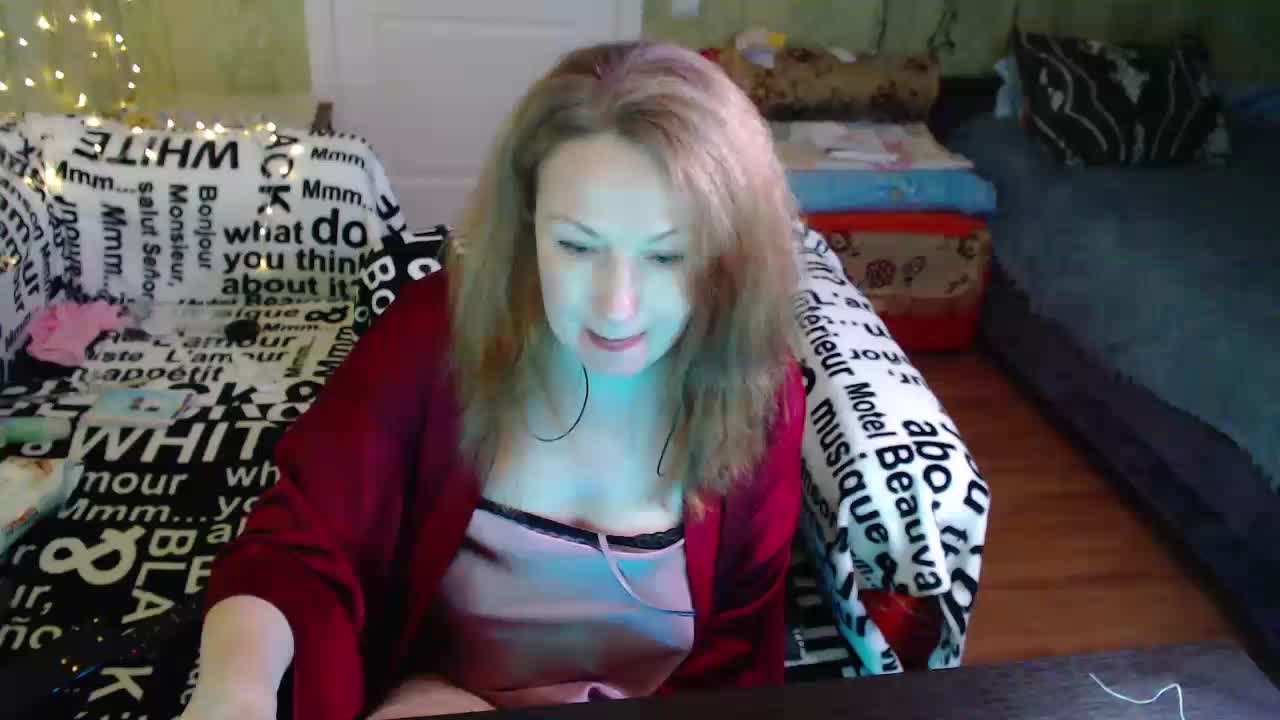 MeganIris Live Sex December 18, 2025