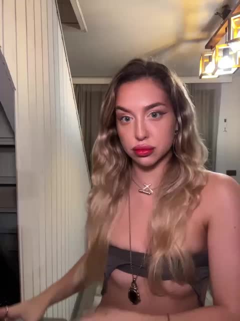 MistressX555 Live Sex December 17, 2025