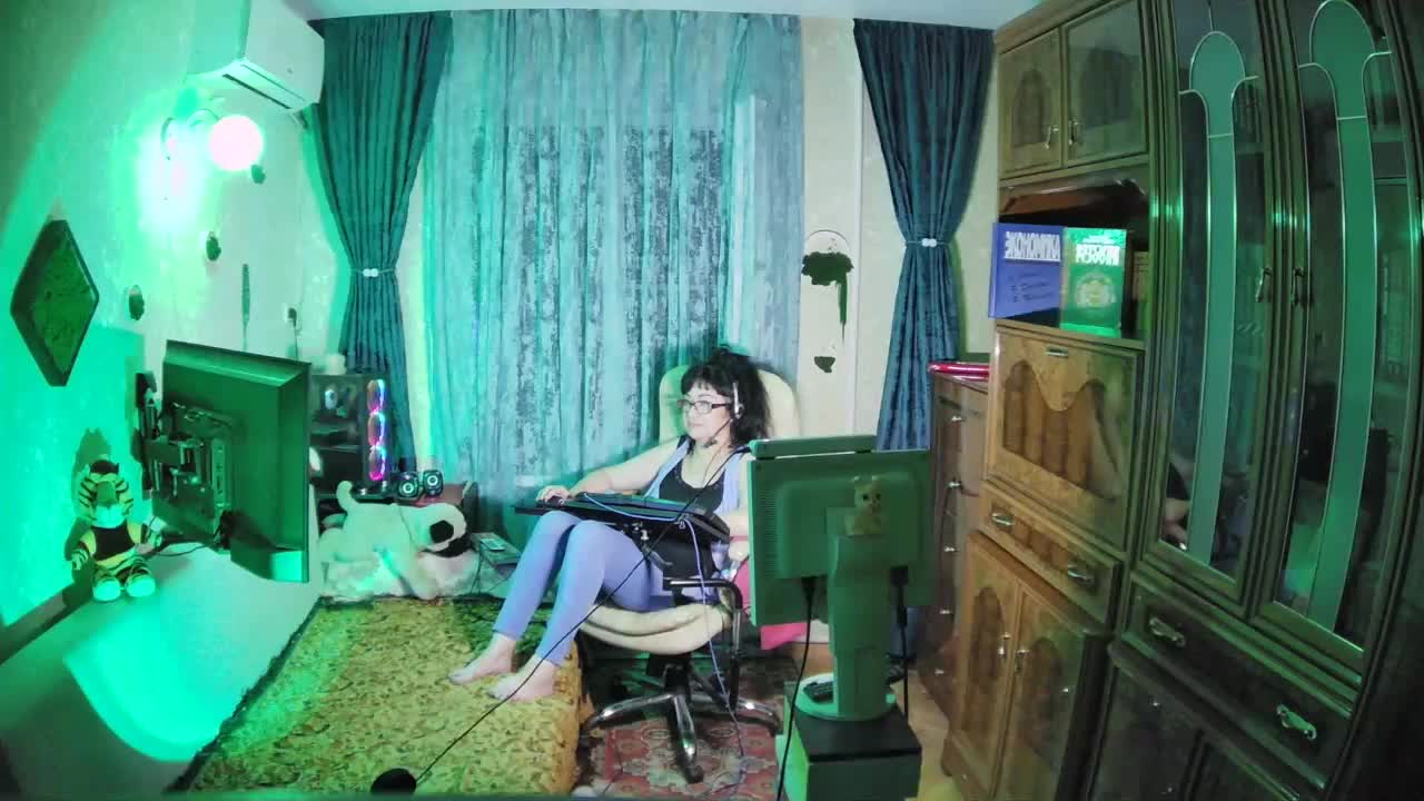 Infodar Live Sex December 19, 2025