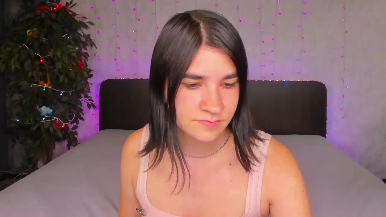 Polly-Love Live Sex December 17, 2025