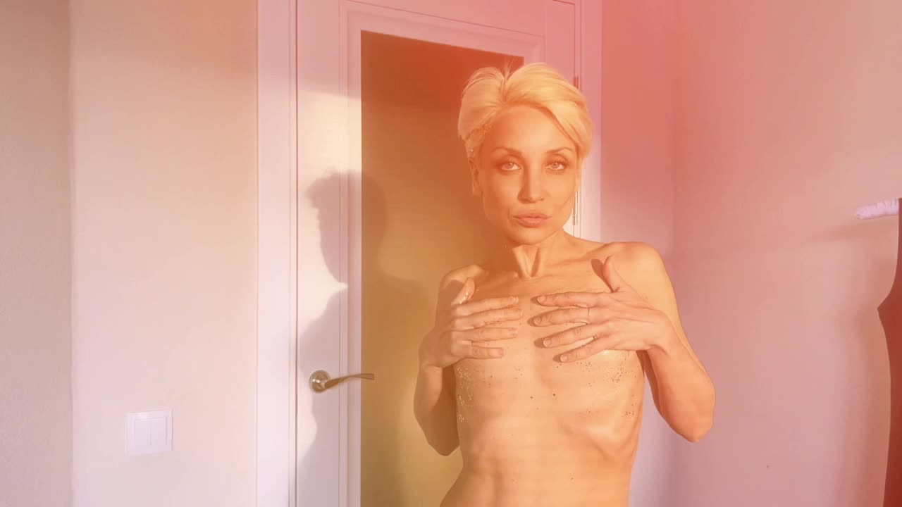 KISANA Live Sex December 13, 2025