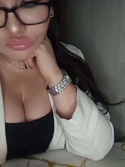 Brunetochkaaa Live Sex December 13, 2025