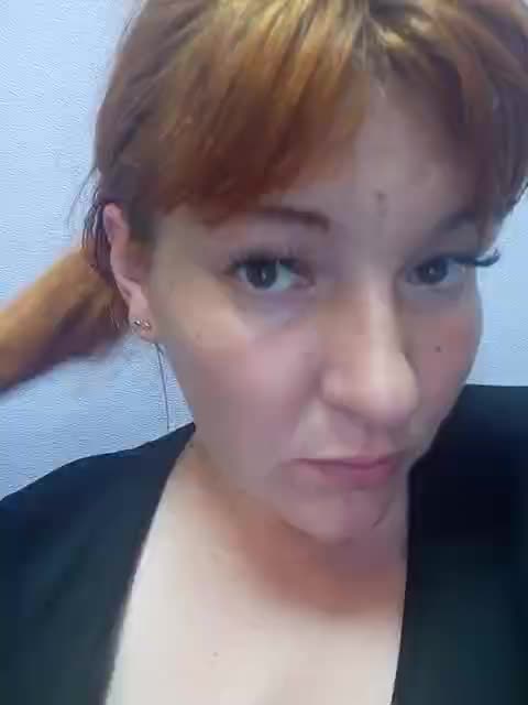 MiaLovely Live Sex December 14, 2025