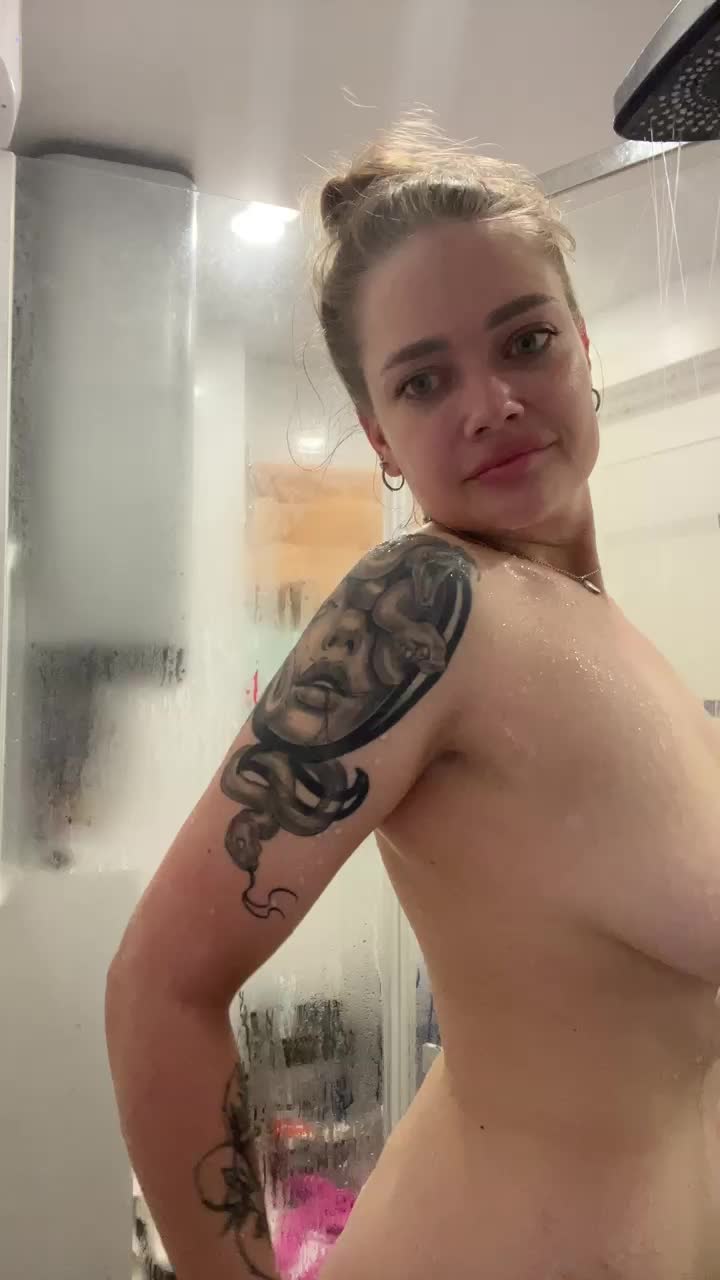 HollyGolightly Live Sex September 7, 2025