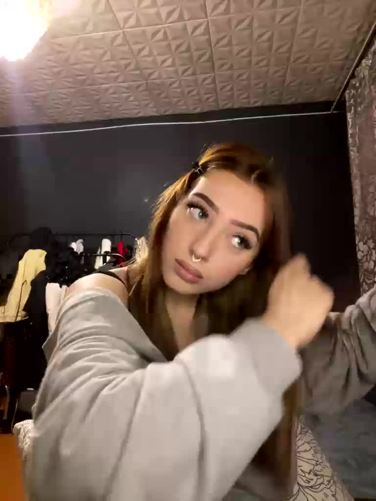 Bestie1-1 Live Sex September 7, 2025