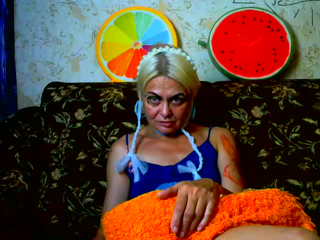 Gardener_of_Illusions Live Sex December 18, 2025