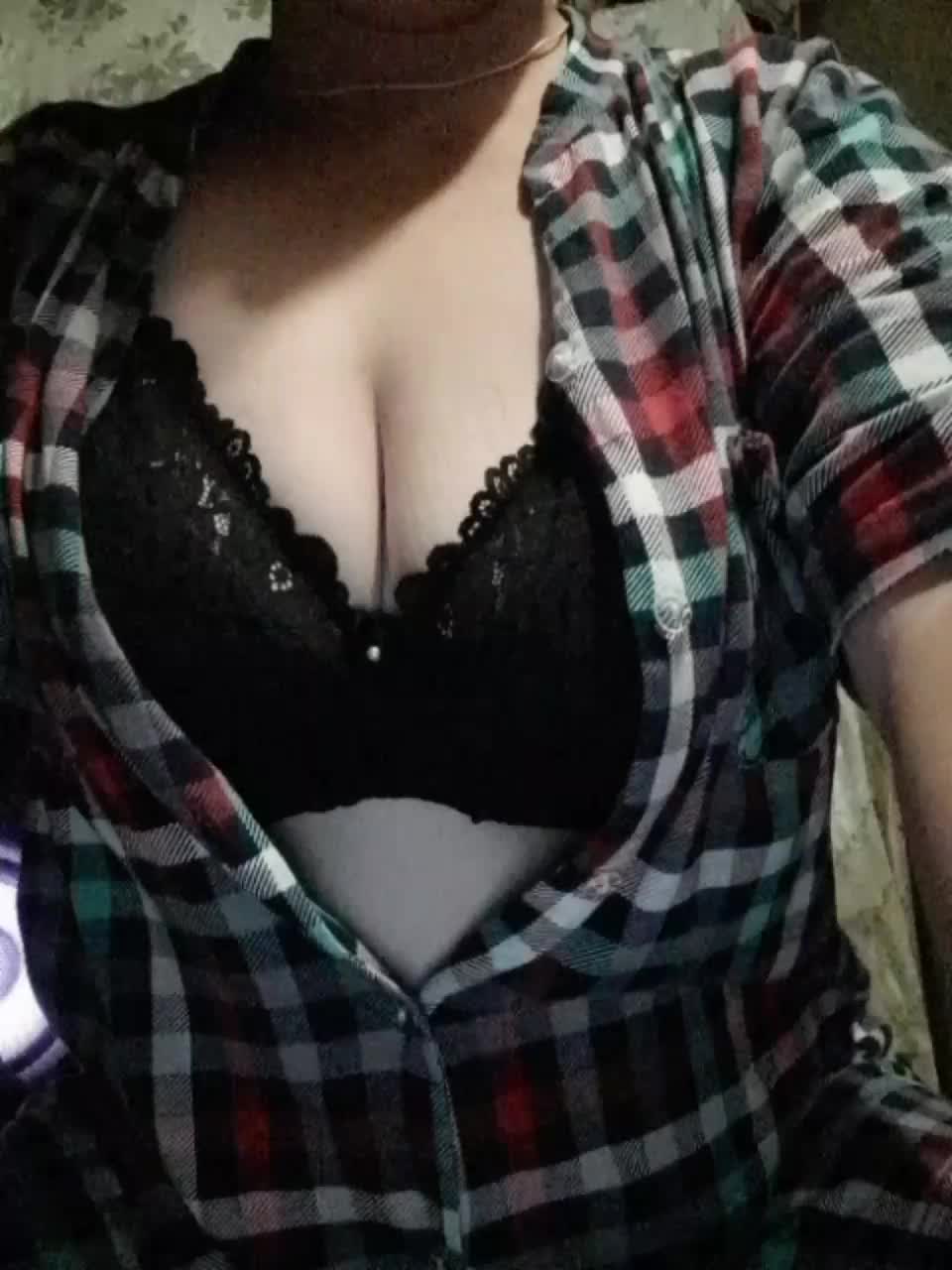 Iriska2025 Live Sex December 19, 2025