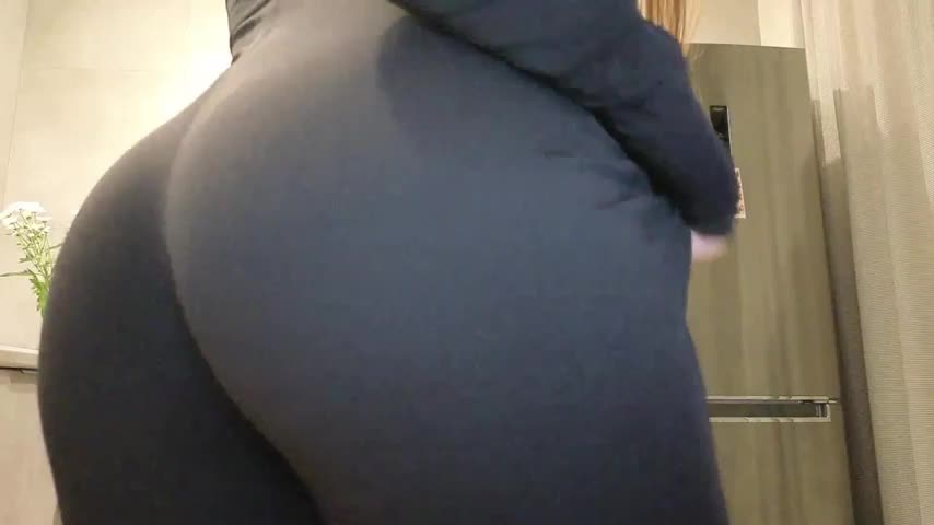 Cinderella____ Live Sex December 14, 2025