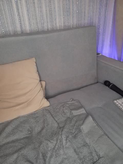 -Smetanka- Live Sex December 14, 2025