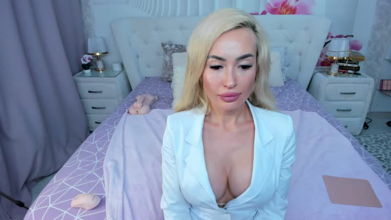 HottieSweetBritney Live Sex December 15, 2025