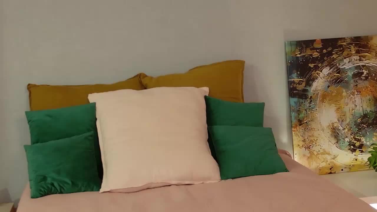 Visbee Live Sex December 17, 2025