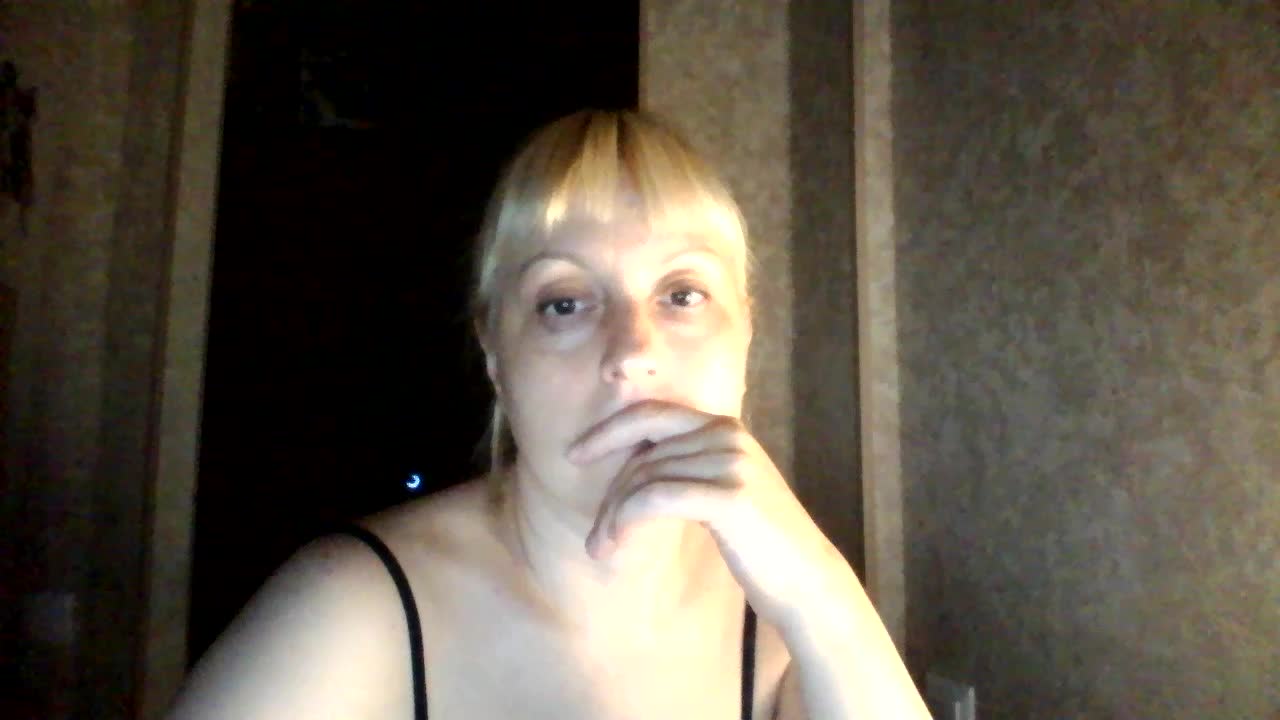 krisss2016 Live Sex December 19, 2025