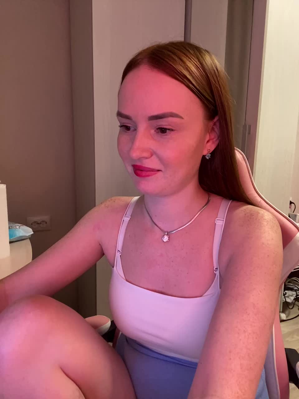 Lisichkina Live Sex December 14, 2025