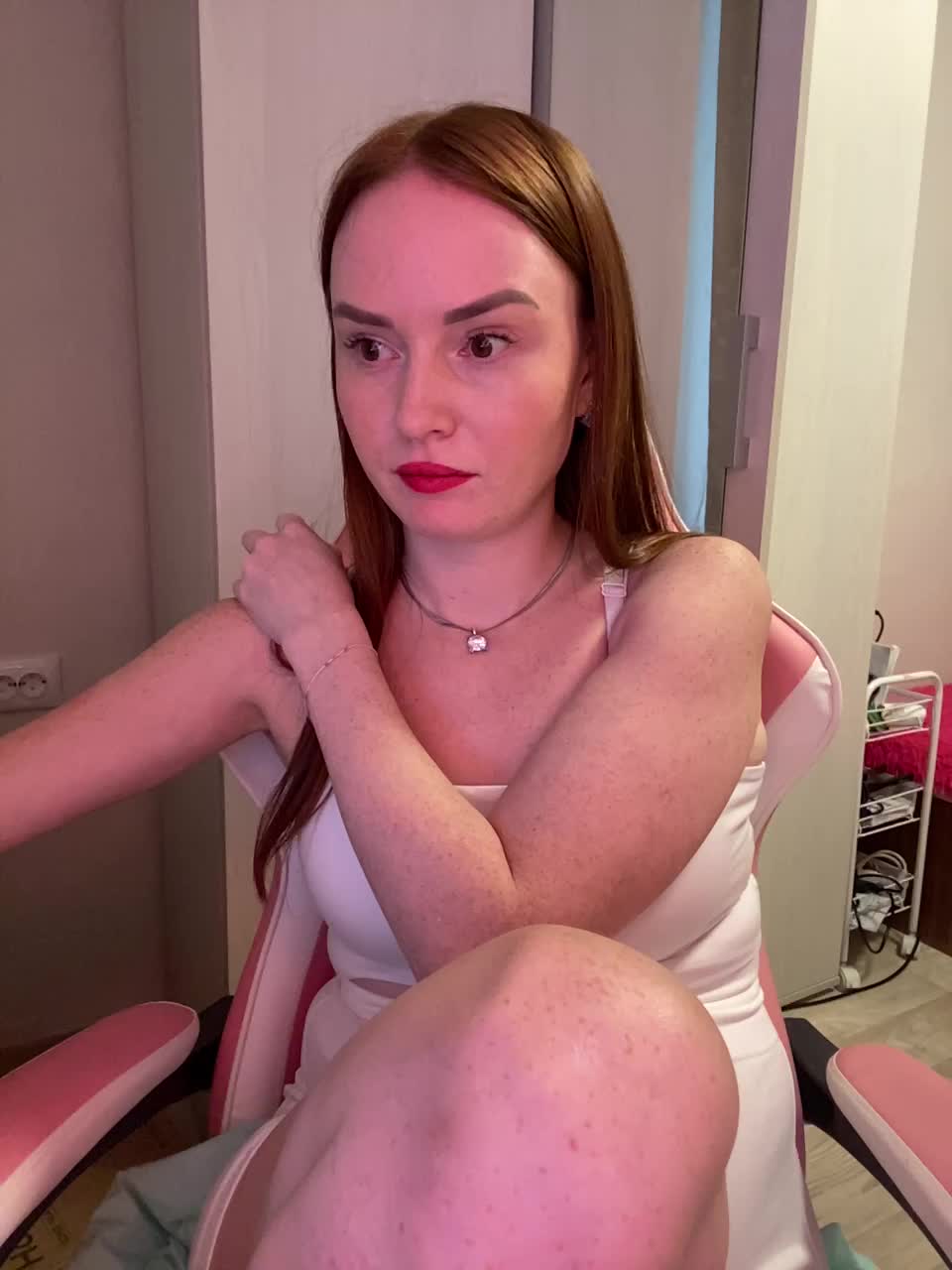 Lisichkina Live Sex December 14, 2025