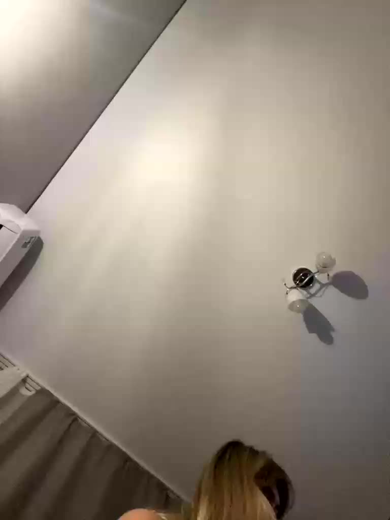 Masia-1 Live Sex December 15, 2025