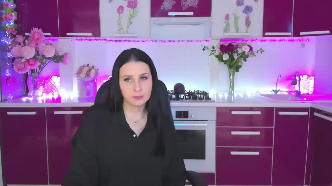 Olivija2020 Live Sex December 18, 2025