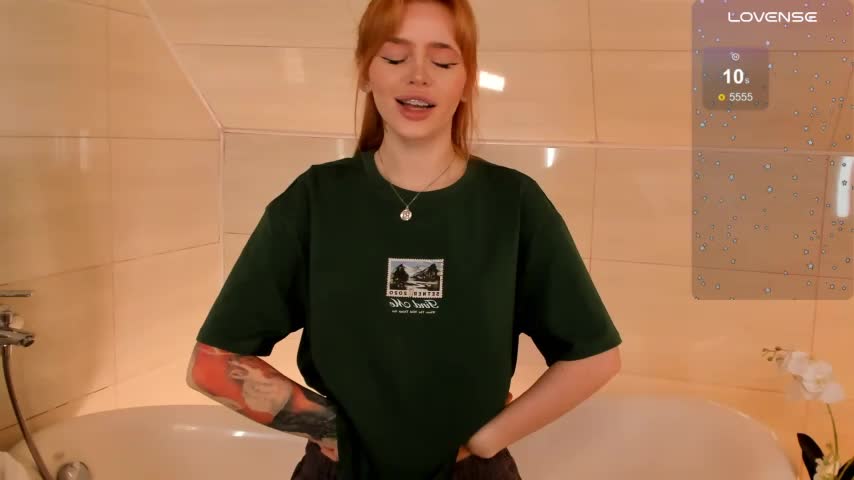 Phoenix_Margo Live Sex December 18, 2025