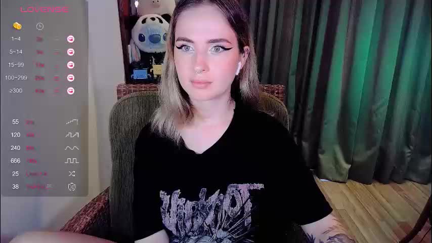 shyfoxxxy Live Sex December 13, 2025