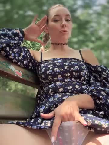 Crazy-Rosa Live Sex December 13, 2025