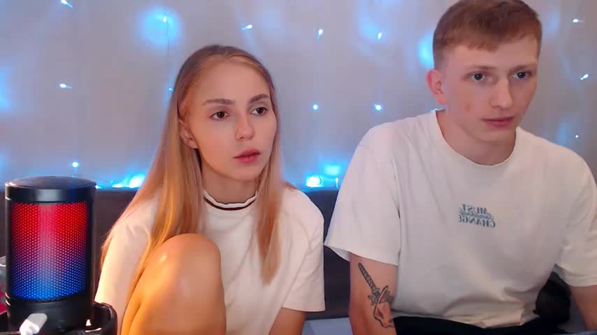 juliaanddima Live Sex December 17, 2025