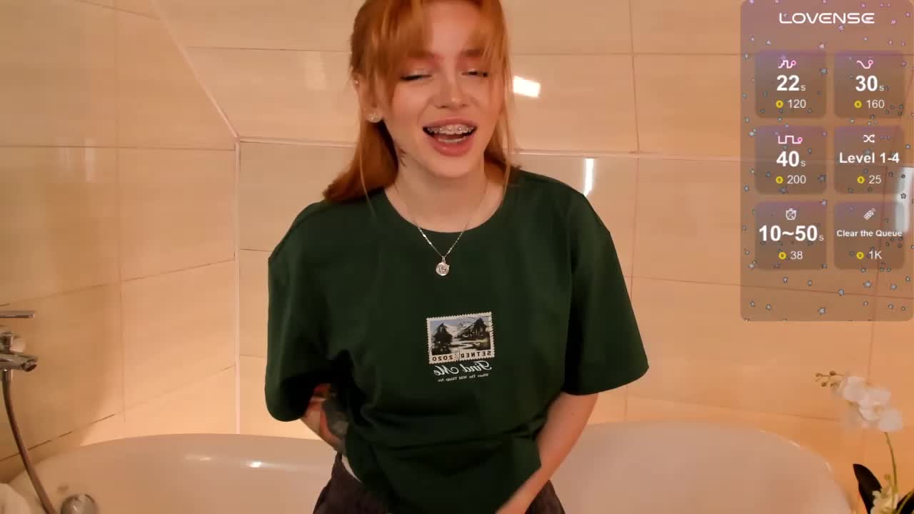 Phoenix_Margo Live Sex December 18, 2025