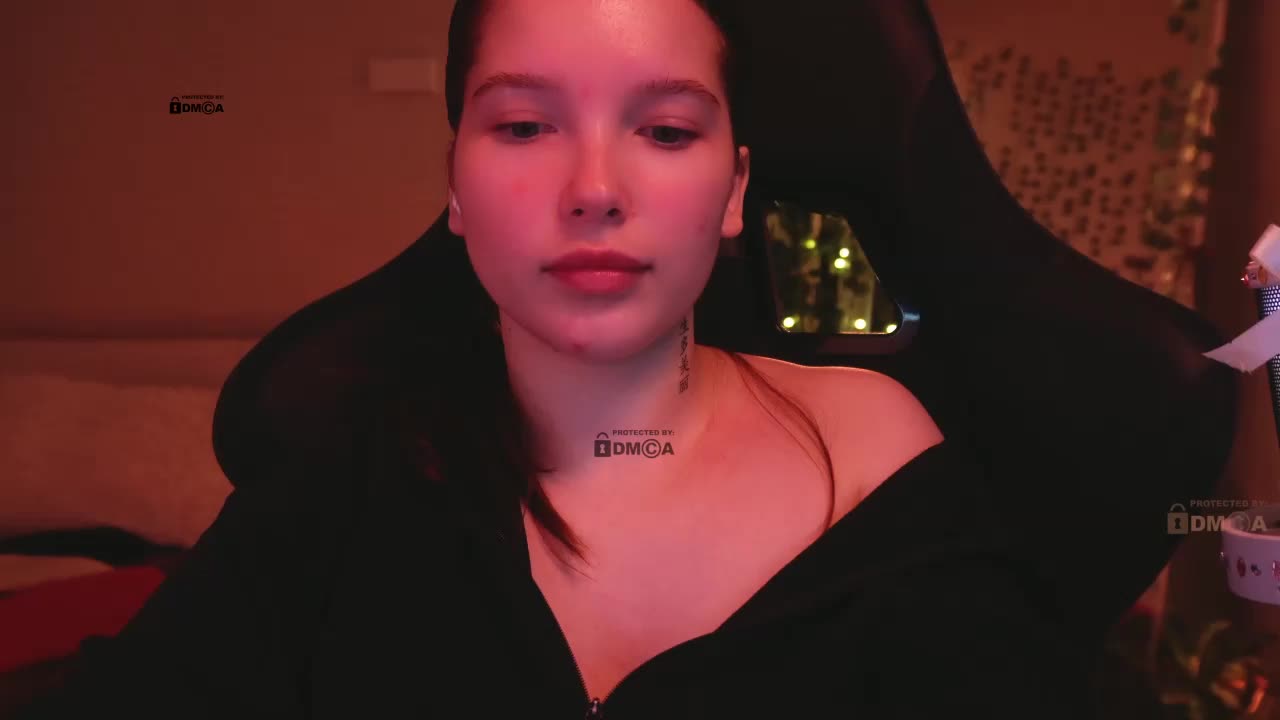 _Q_ Live Sex December 19, 2025