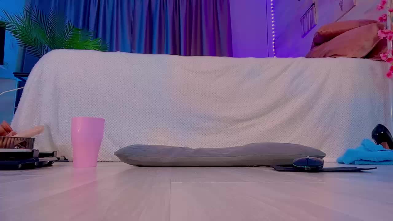 -esex- Live Sex December 13, 2025