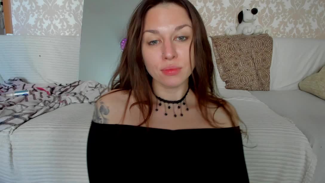 FoxyAlisa Live Sex December 13, 2025