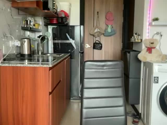 Manyasha Live Sex December 13, 2025