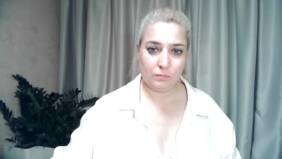 KickaIricka Live Sex December 14, 2025